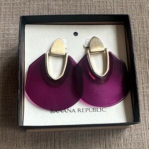 Banana Republic Fuchsia and Gold Statement Earrings